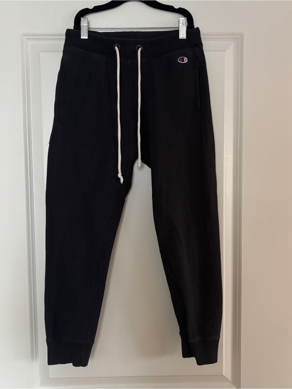 Champion Black Cropped Fleece Joggers with White Drawstrings